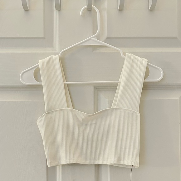 NWT Reformation Colton Top - Picture 2 of 4